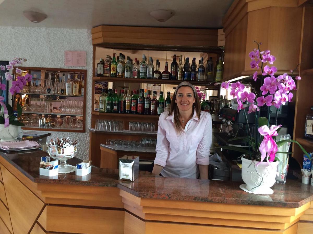 Hotel Driade Sul Mare Rimini Kültér fotó